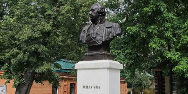 Семь памятников героям войны 1812 года отреставрируют в Москве — Сергунина
