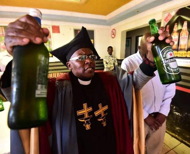 церковь выпивки африка