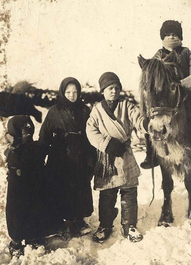 Быт Енисейской губернии конца XIX − начала XX века Быт Енисейской губернии конца XIX − начала XX века