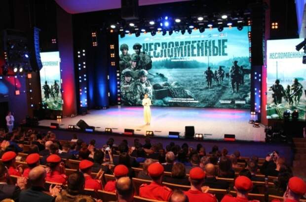 На Алтае показали серию документальных фильмов об участниках СВО