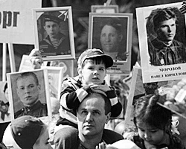 Они прекрасно понимали, что выбор стоит либо Сталин, либо Гитлер (фото:Константин Чалабов/РИА Новости)