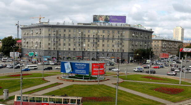 Новосибирцы в целом одобрили дизайн-проект площади Калинина, но посоветовали убрать уличную торговлю и трамваи