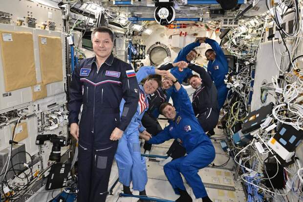 Олег Кононенко установил новый мировой рекорд по продолжительности космических полетов