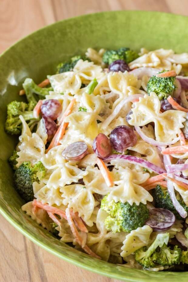 Broccoli-Grape-Harvest-Salad