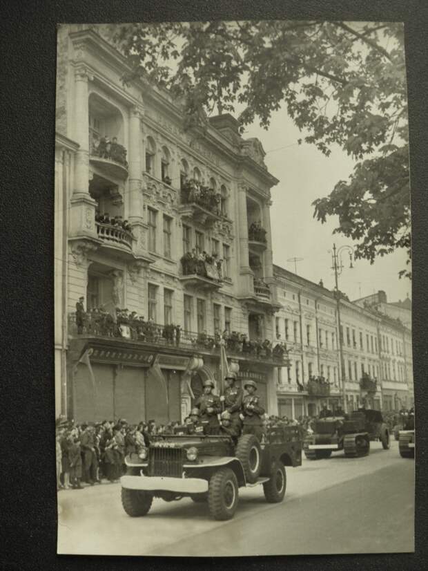 Автомобили фирмы Додж, участвовавшие в нашей победе автомобили, додж, наша, победа.