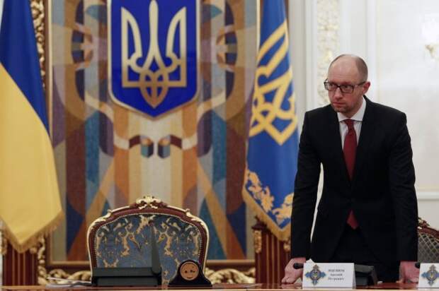 Яценюк: Украина не будет платить России 3 миллиарда долларов долга Яценюк: Украина не будет платить России 3 миллиарда долларов долга