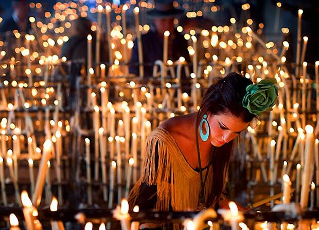 Интересные традиции празднования Пасхи в мире Интересные традиции празднования Пасхи в мире