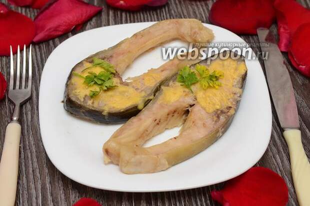 Фото Зеркальный карп запечённый с сыром и кунжутом