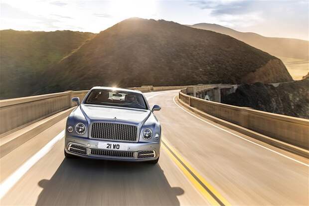 Элитный седан Bentley Mulsanne пережил свой первый рестайлинг Элитный седан Bentley Mulsanne пережил свой первый рестайлинг bentley, mulsanne, авто, рестайлинг, седан
