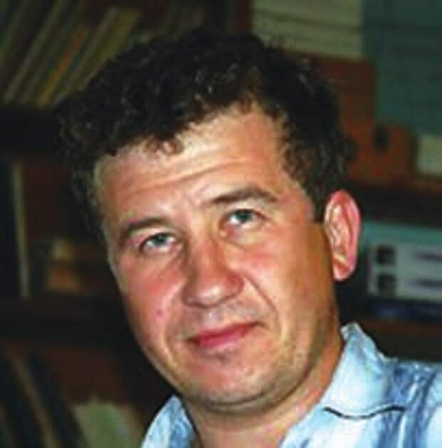 Алексей Иванов