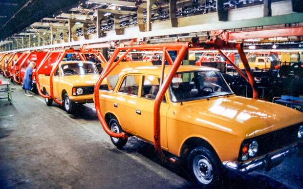 Мотор — лучший в классе: большая история непростого Москвича