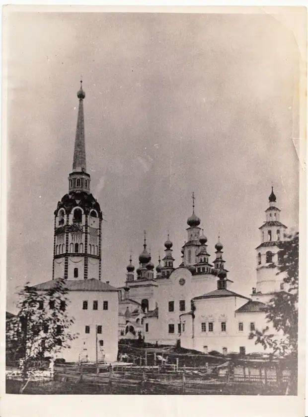 Соборная колокольня. 1900 