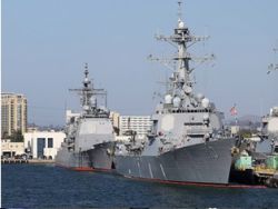 Новость на Newsland: Американский эсминец вошел в акваторию Черного моря
