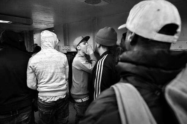 Линия крови: фотограф погрузился в жизнь членов банды Latin Kings в Бруклине