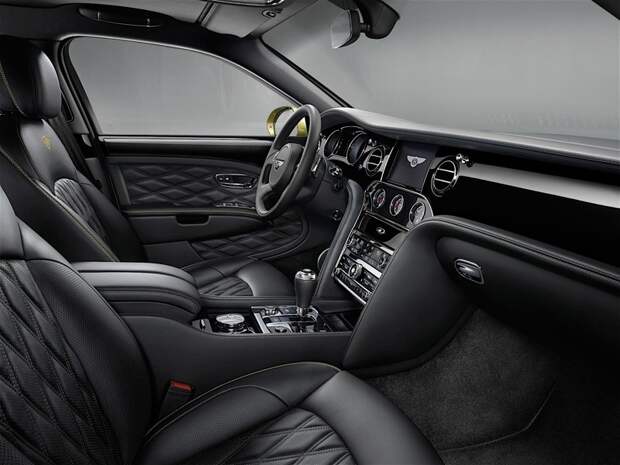 Элитный седан Bentley Mulsanne пережил свой первый рестайлинг Элитный седан Bentley Mulsanne пережил свой первый рестайлинг bentley, mulsanne, авто, рестайлинг, седан