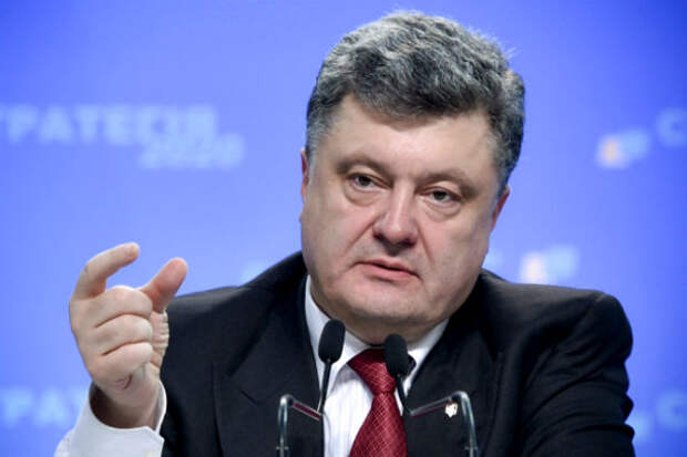 Порошенко пригрозил тюрьмой тем, кто выносил приговор Сенцову
