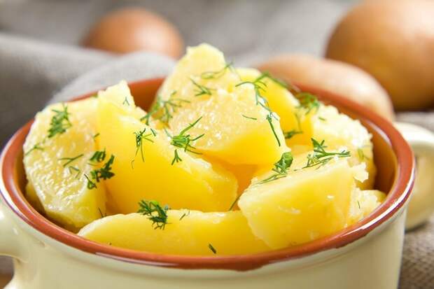 Картошка сварится в два раза быстрее и вкуснее, если добавить один простой ингредиент