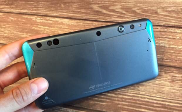 Intel RealSense Smartphone Developer Kit