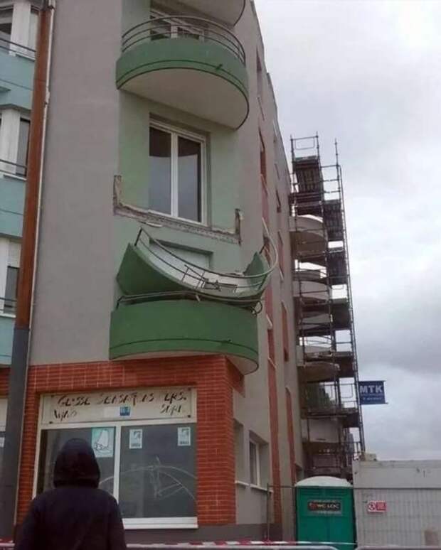 Строительные приколы ошибки и маразмы. Подборка chert-poberi-build-chert-poberi-build-53540616062020-1 картинка chert-poberi-build-53540616062020-1