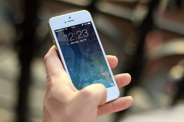 iphone-410324_1920