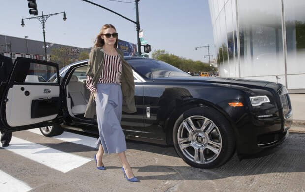 Fashion Icon Olivia Palermo Receives A First Look At Rolls-Royce Motor Cars' Latest Design Creation, Wraith "Inspired by Fashion" During The Global Debut Of The Stunning New Motor Car At An Exclusive Event In The Heart Of New York City