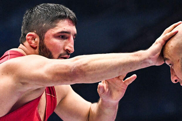 Садулаев заявил о преданности России после подписания контракта с лигой из США