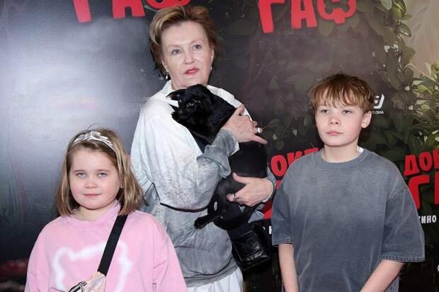 Ирина Розанова вывела в свет любимого мужчину. Кто же им оказался?