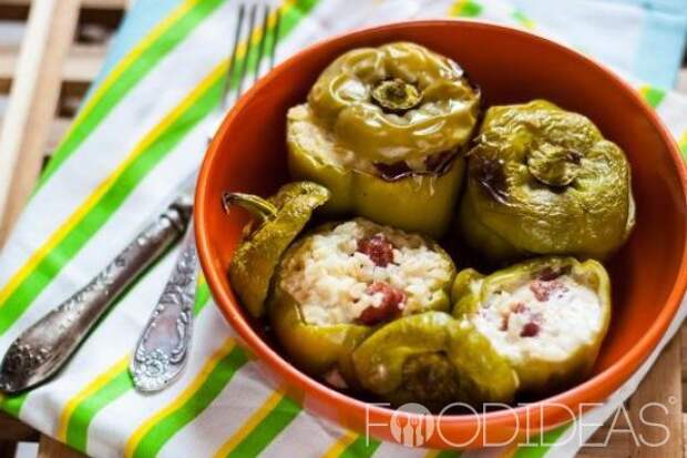 Фаршированные перцы с картошкой
