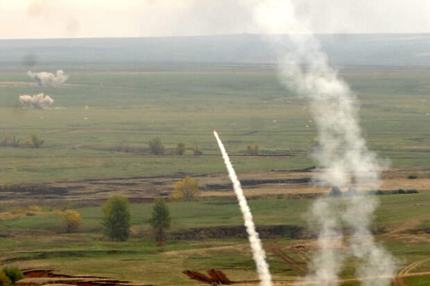 Израиль и США нанесли удар по АЭС «Бушер» в Иране