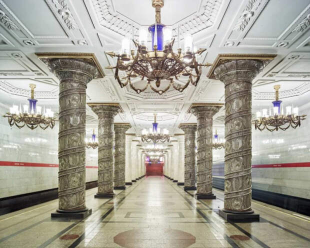 красота станций метро изнутри