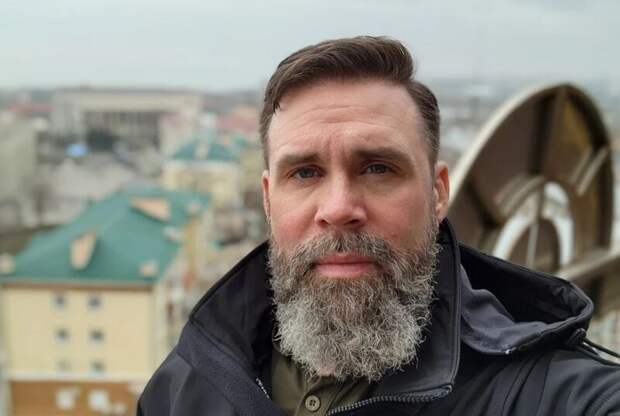 Американец сменил имя на Ярослав и просит прощения у русских: блогер из США взорвал интернет правдой о России, которую так боятся на Западе 