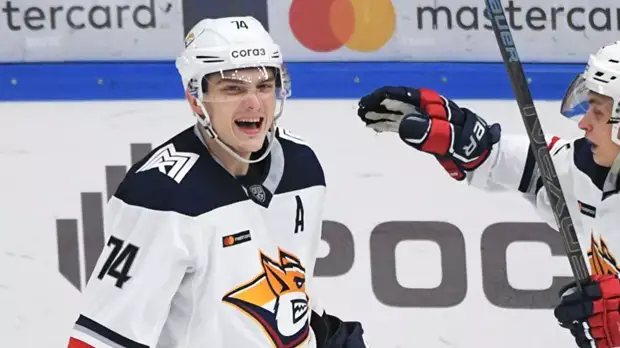 Хоккеист «Металлурга» Прохоркин: я не идиот, чтобы драться с тренером