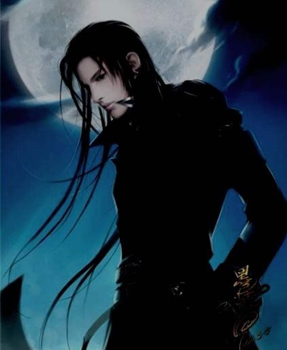 Вампир с длинными чёрными волосами