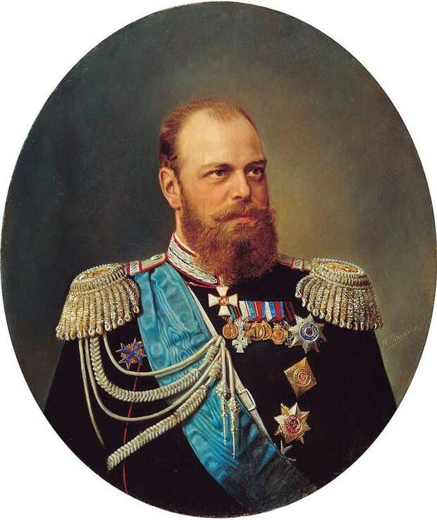 19 необычных историй о России