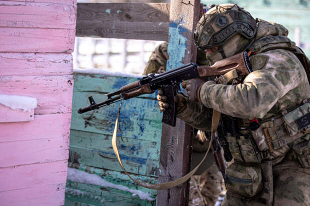 Под Керчью три дня будут проходить военные учения