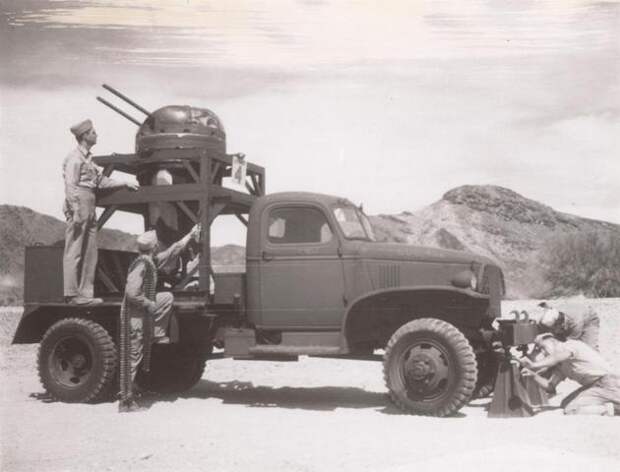 http://www.twinbeech.com/images/turret_truck/turret_trucksidecroppedweb.JPG