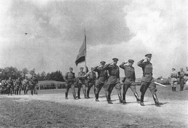 chekhoslovakialiberation001-21