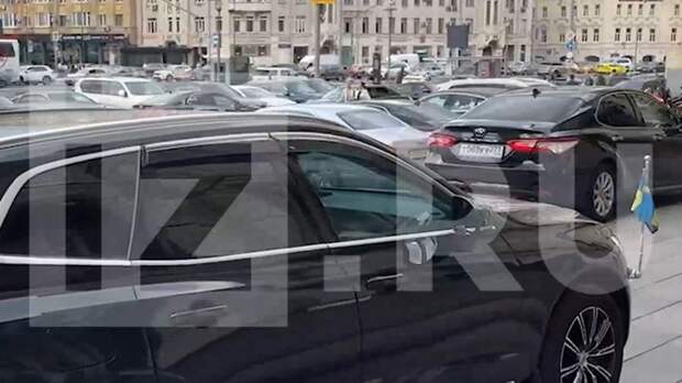 Временный поверенный в делах Швеции покинул МИД РФ