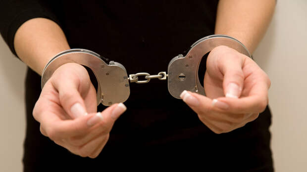 В Петербурге арестовали женщину, находившуюся в федеральном розыске 16 лет