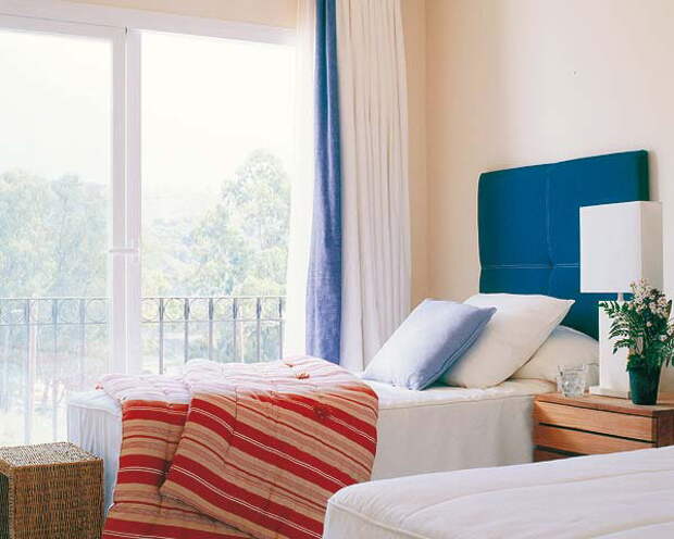 http://www.design-remont.info/wp-content/uploads/gallery/combo-curtains-and-interior-details4/combo-curtains-and-interior-details4-3.jpg