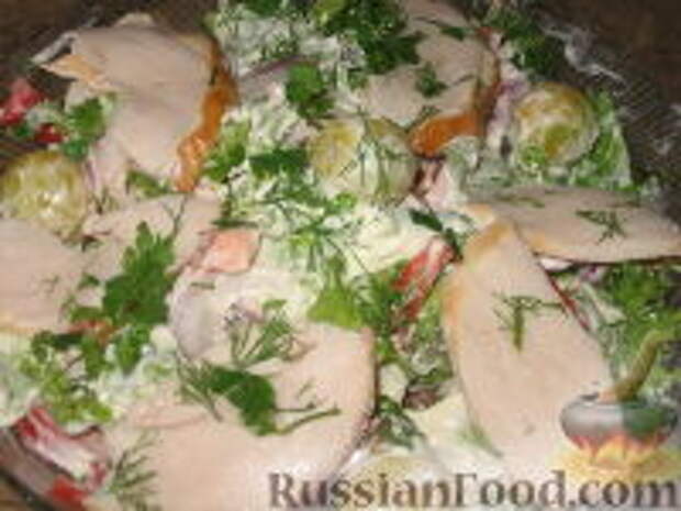 Фото к рецепту: Салат с копченой курицей