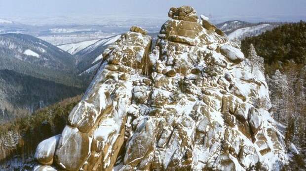 «Их давно задержали». Семью Усольцевых больше не ищут в тайге: спецслужбы в курсе, а волонтеры сидят по домам