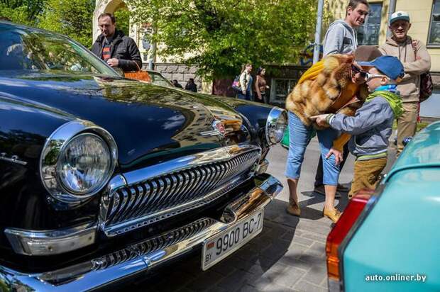 Парад ретро автомобилей в Минске Парад ретро автомобилей в Минске авто, встреча, минск, олдтаймер, ретро автомобили