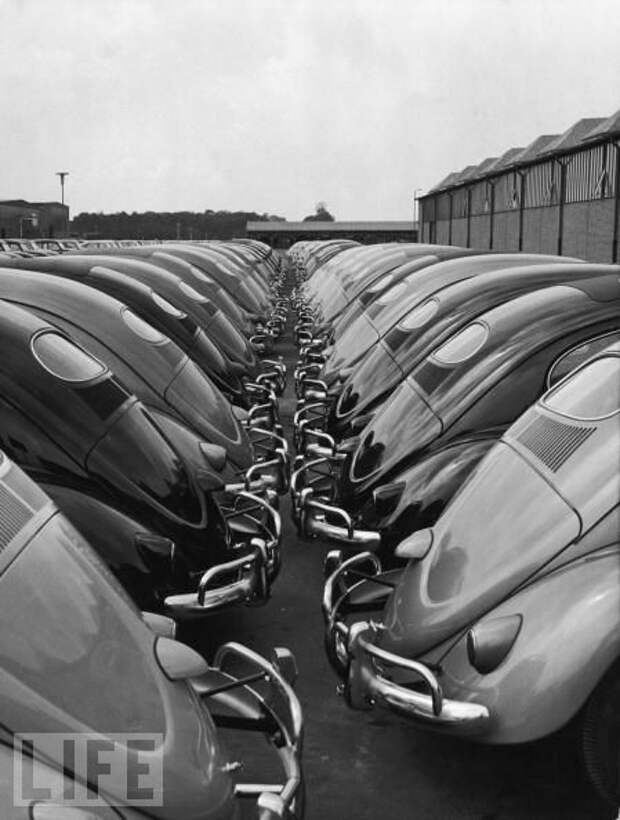 Фольксваген «Жук»: от Гитлера до хиппи (27 фото)