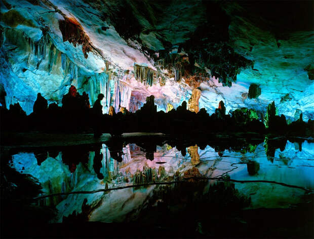 Четвертое место: Пещера тростниковой флейты.