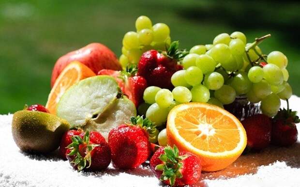 Кушайте фрукты