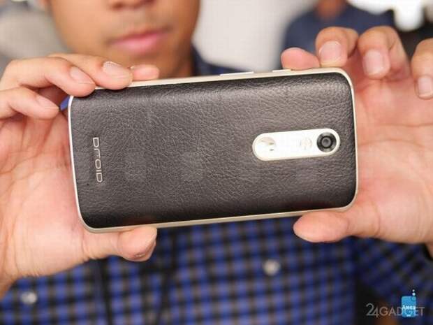 смартфон Motorola DROID Turbo 2