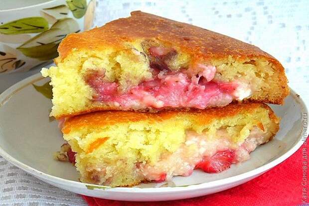 Пирог с клубникой Пирог с клубникой