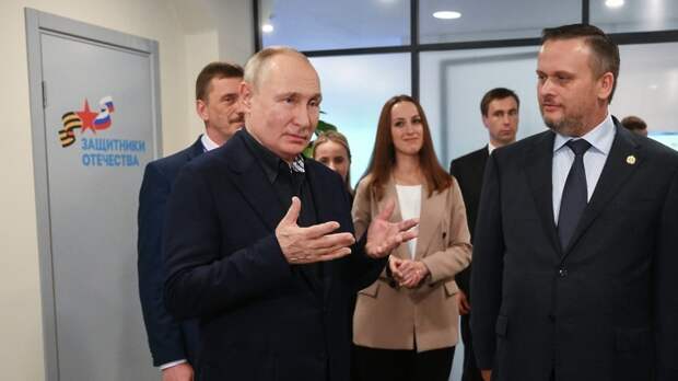 Путин прилетел в Великий Новгород с рабочей поездкой