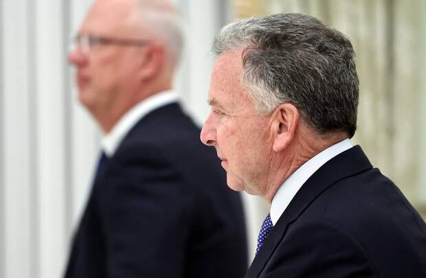 Уиткофф раскрыл участников переговоров с Дмитриевым